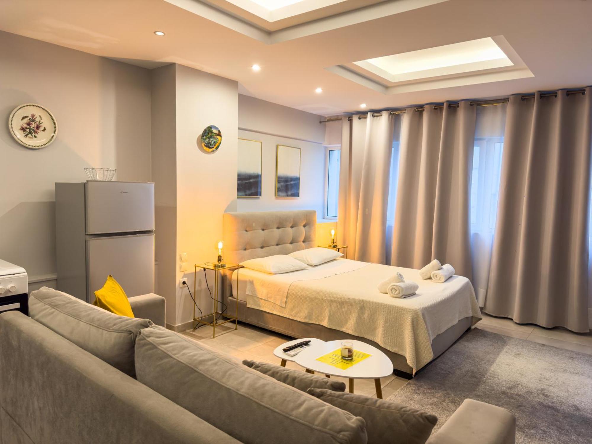 Glamorous & Spacious Renovated Apartment, Syntagma, Dt Appartement