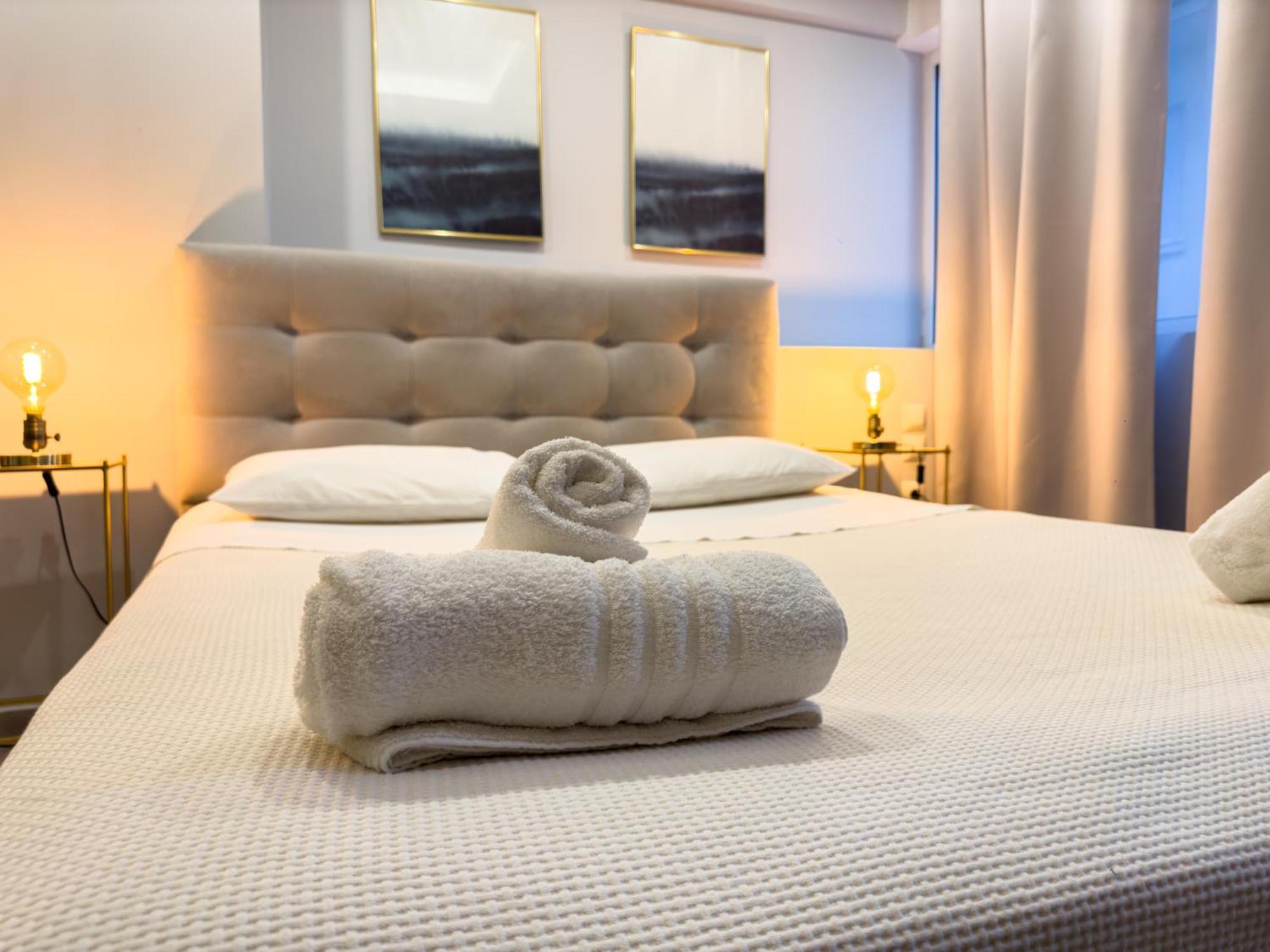 Appartement Glamorous & Spacious Renovated Apartment, Syntagma, Dt