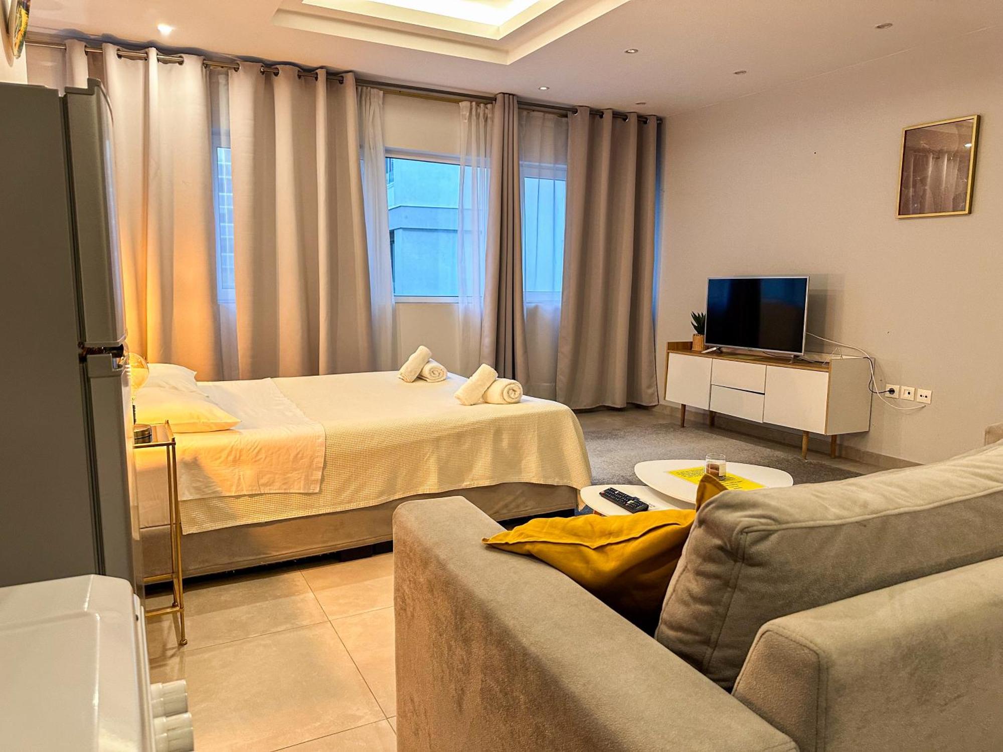 Apartmán Glamorous & Spacious Renovated Apartment, Syntagma, Dt *